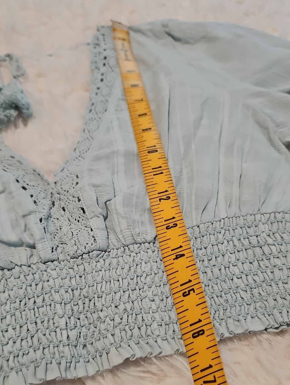 Guess Chambray Lace Crop Top - Picture 5 of 9